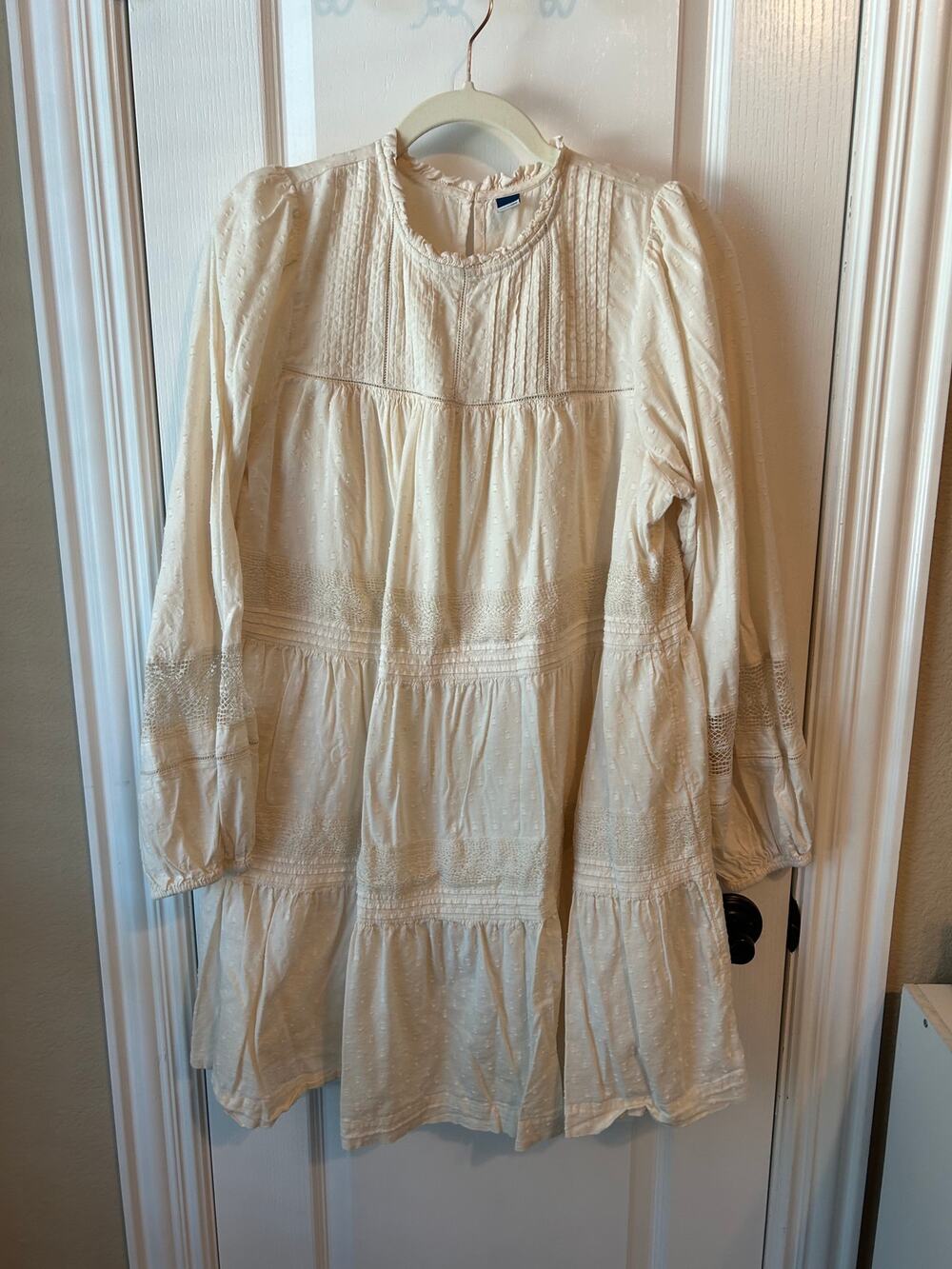 Old Navy Long-Sleeve Cream Cotton Dress L